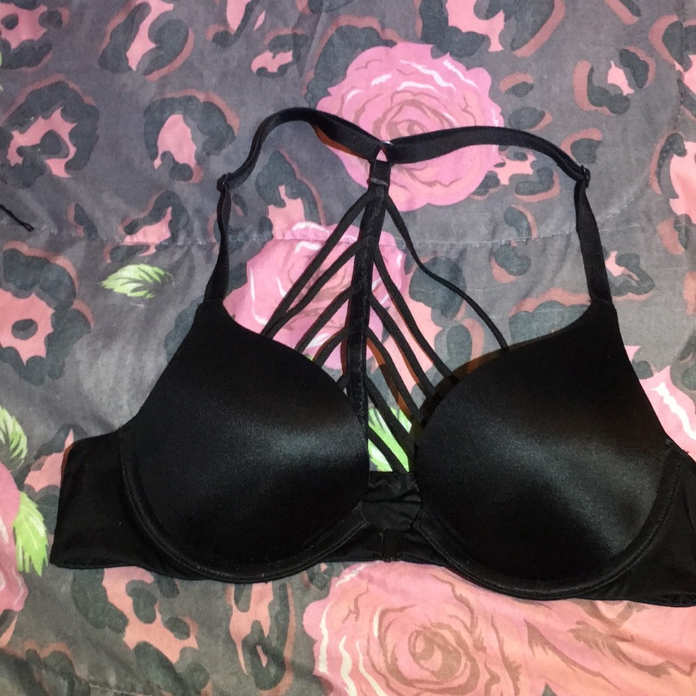Victoria’s Secret very sexy push-up bra